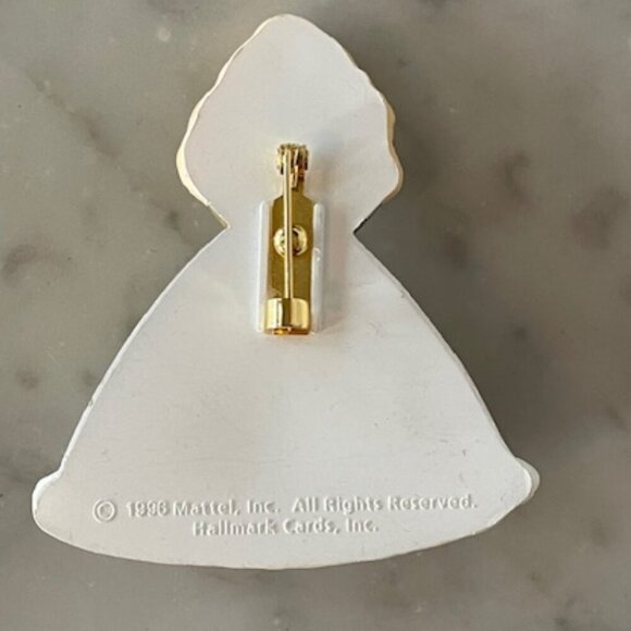 HALLMARK 1996 Barbie Christmas Princess White Gold Pin Brooch - Picture 2 of 12